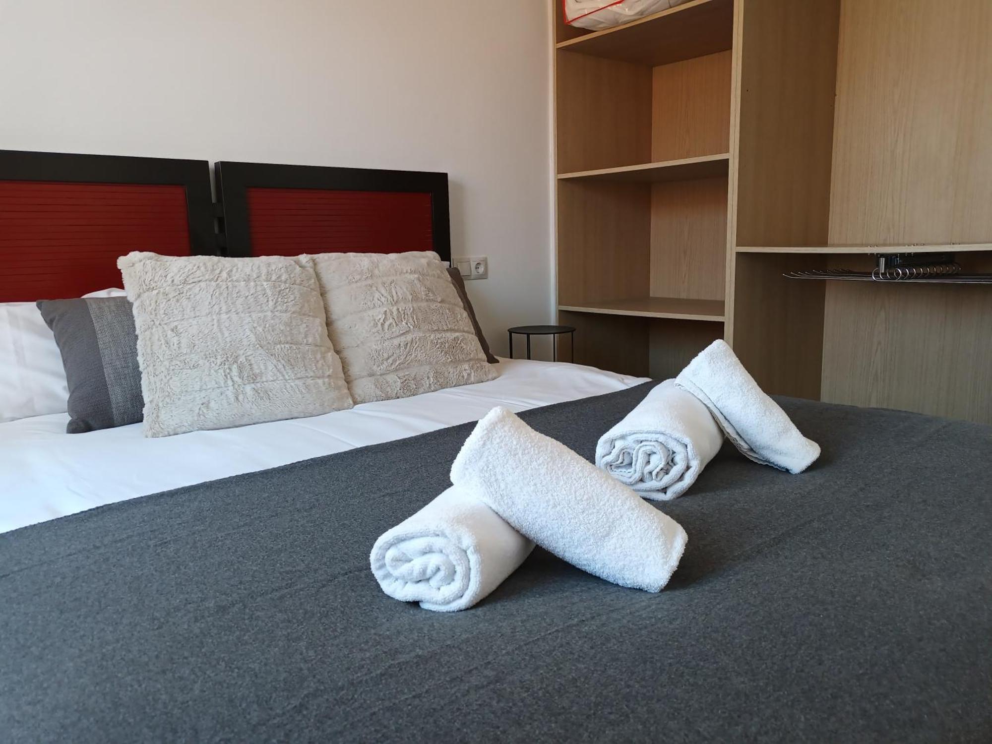 מאלגה Apartamento Vacacional Cuarteles מראה חיצוני תמונה